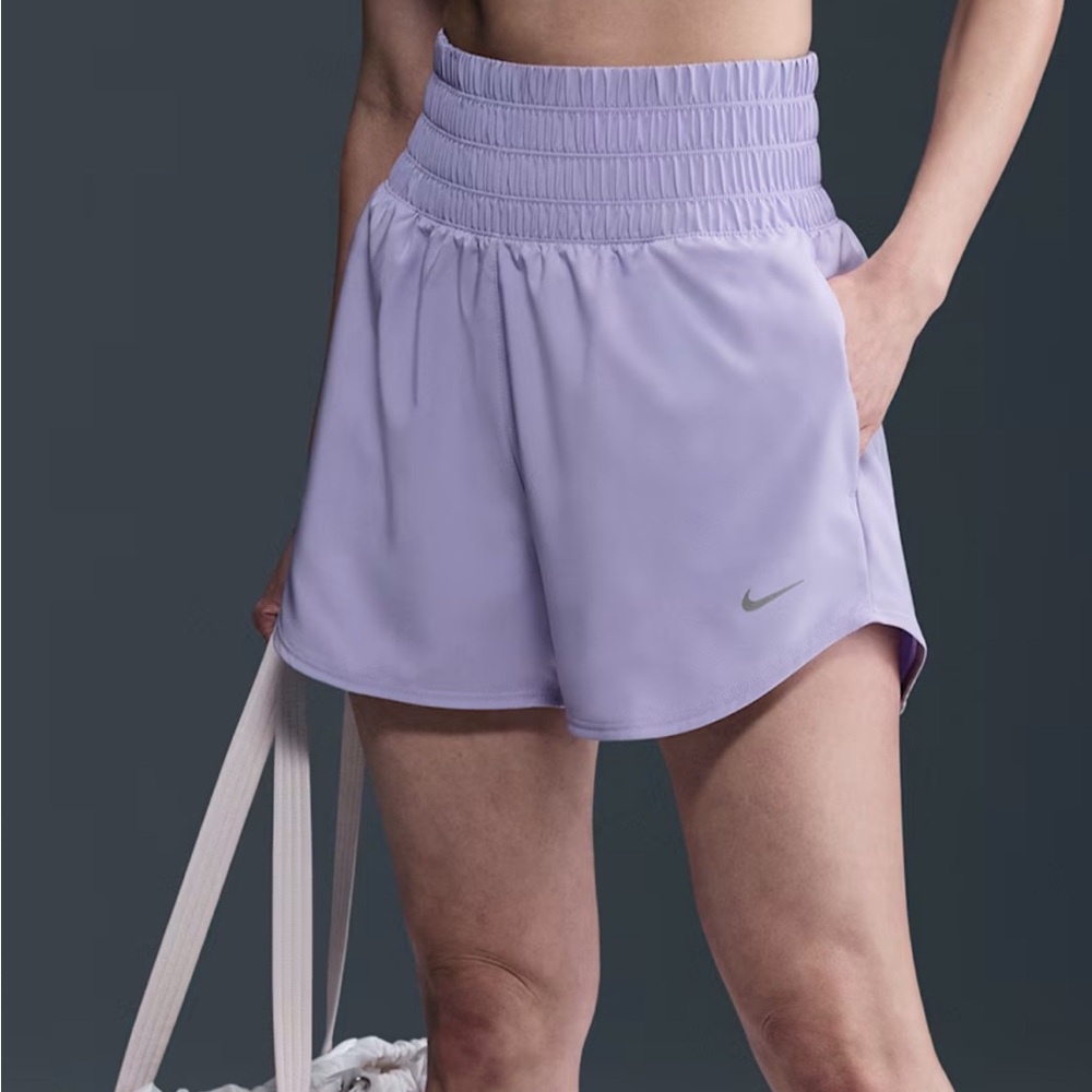 NIKE Dri Fit ultra high waist 3” brief lined shorts- M